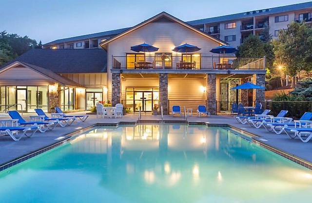 Laurel Crest Vacation Resort in the Smoky Mountains.