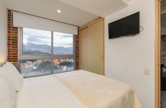 Laureles Cozy Diamond in the Sky