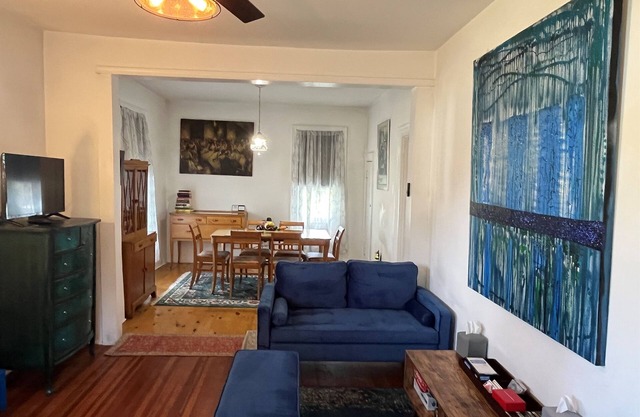 Laurens Manor - Charming 4 bedroom in the quaint Village of Laurens