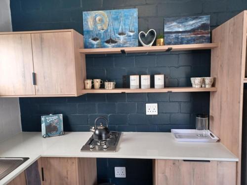 Lavender Lane! Studio cottage!