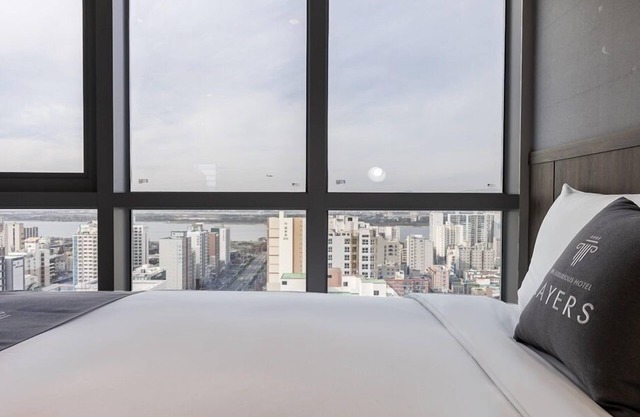 Layers Hotel Busan Hadan