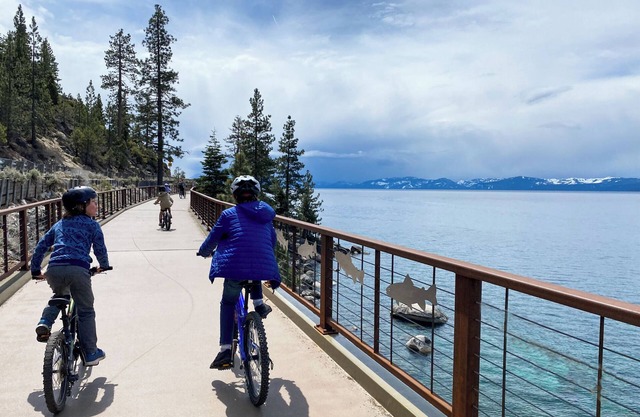 Lazy Bear Cabin- 3 ski areas nearby, Families, Pets-Fenced Yard, Foosball Fun