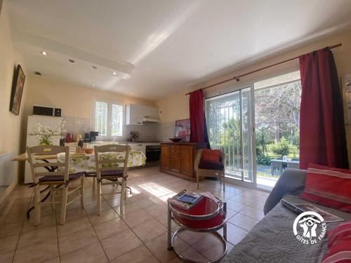 Le cedre du parc de la dame