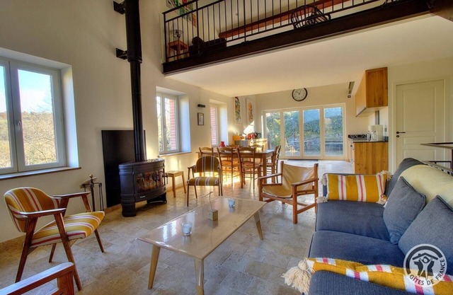 Le gîte de la Roche - CIVRIEUX D'AZERGUES