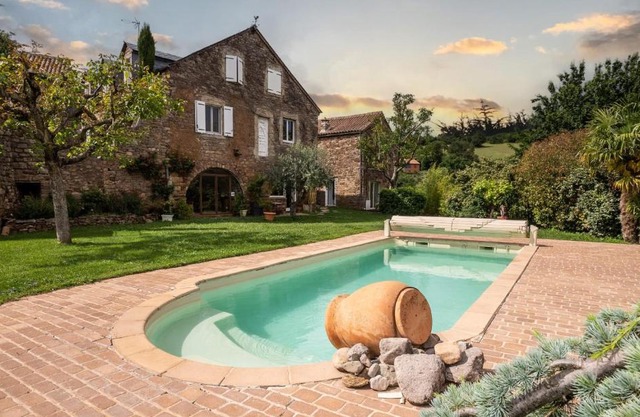 Le Pailler Chambres D'hôtes Restaurant Gîte piscine & spa