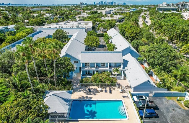 Le Phare Key Biscayne Beach Home n