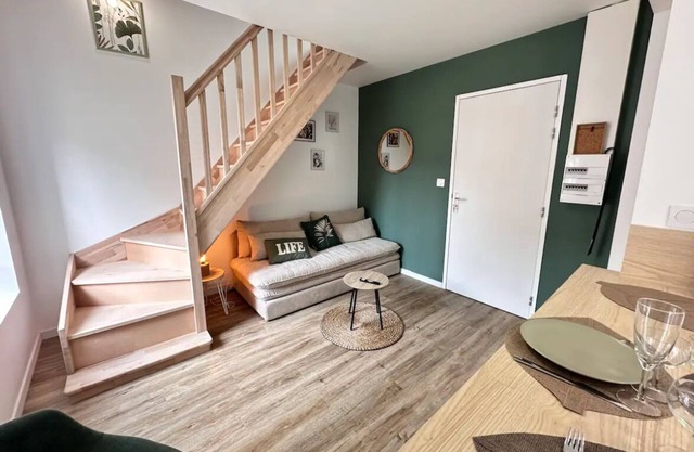 Le Pinot, warm new duplex apartment in Chouilly, 5 minutes from Epernay.