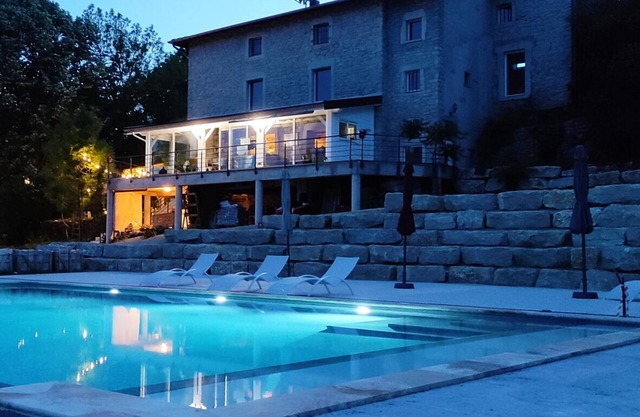 Le Rocher de la baronne : charming gîte 6/8 pers.