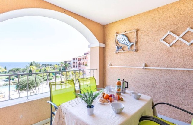 Le Village (E1 214) by Interhome