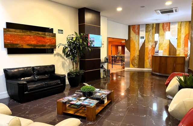 Le Village Flats e Hotel