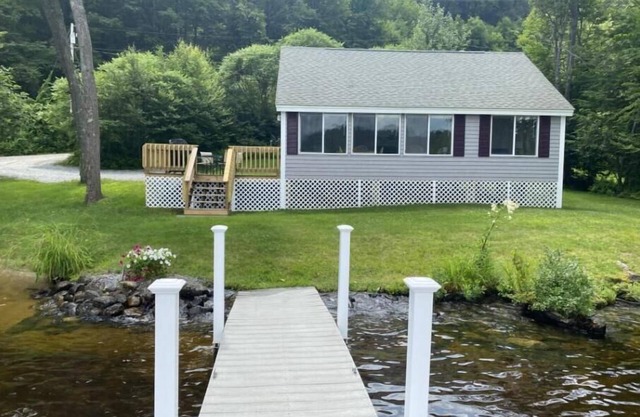 Leaf Peeper Special!nWaterfront!