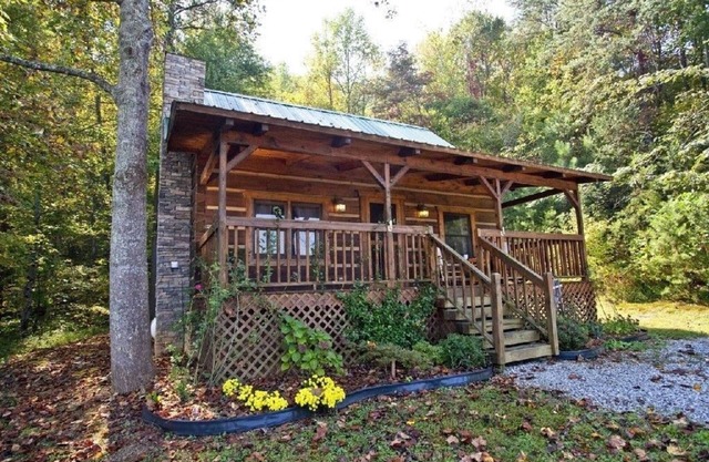 Leave the stress behind!- private hot tub, pet and motorcycle friendly, let peace and nature surround you! 2 Bedroom Home by RedAwning