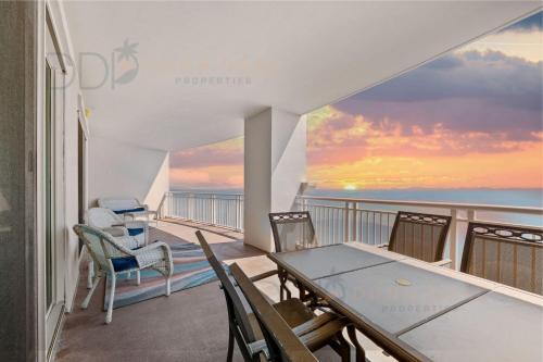 Legacy Tower Two 1305