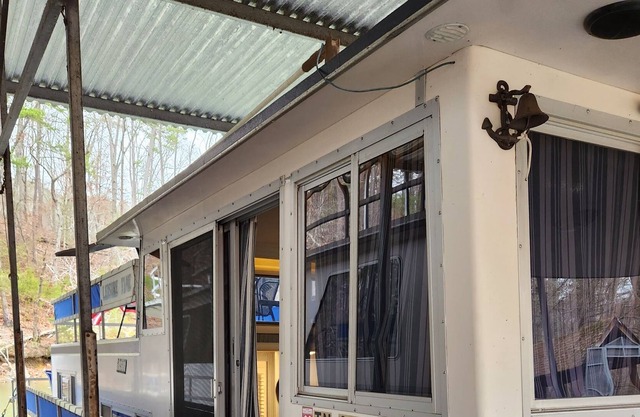 Leisure Time!! Quite little cove to relax .