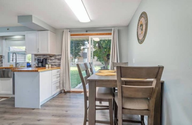 Leo Blitz - Comfortable 2 Bed - Centrally Located