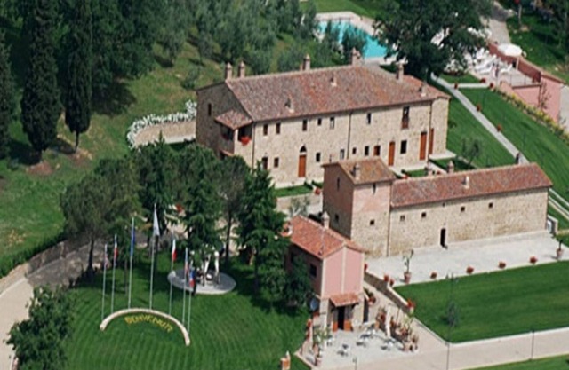 Leonardo with whirlpool Sauna and pool, Civitella in Val di Chiana, Italy