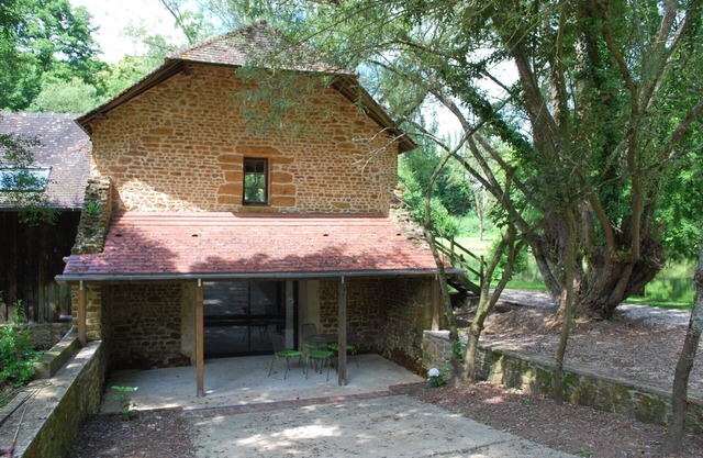 Les Bambous – House for a minimum of 8-9 people