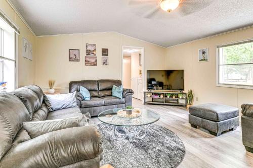 Less Than 5 Mi to 5 Golf Courses Home in Lake Arrowhead