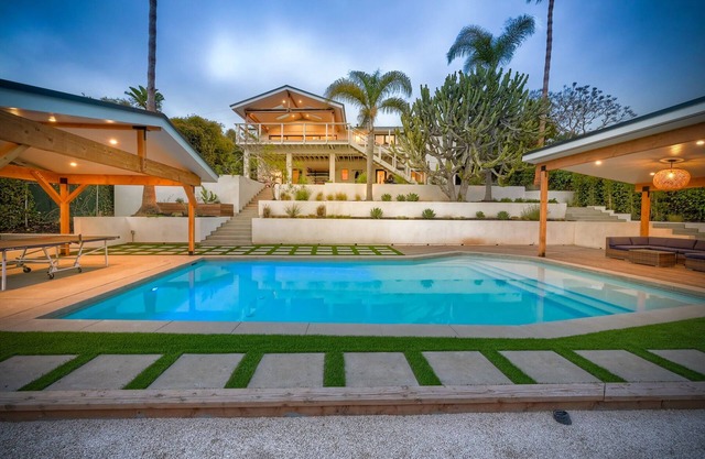 Leucadia beach house; pool, ocean view & walkable
