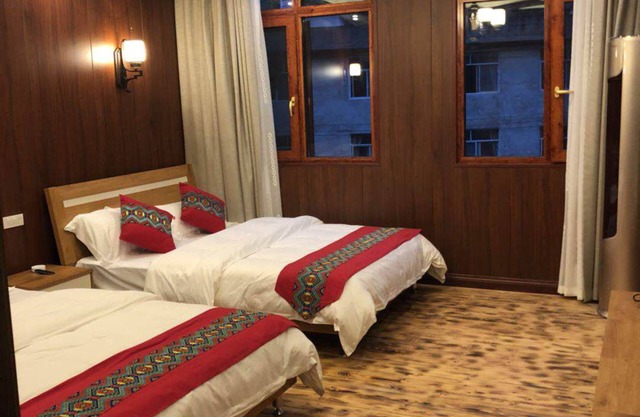 Li Sen Hotel & Resort