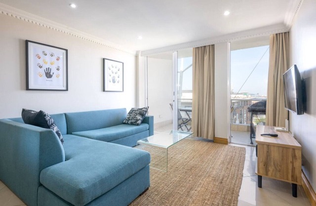 Light and Lovely Gem G710