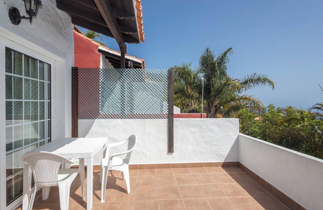 Lightbooking Colon I Fuencaliente vistas al mar 4