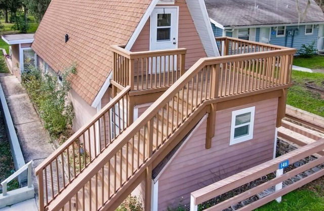 Lilac Loft -Private home only 30 mins from Disney!