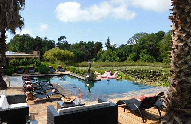 Lily Pond Country Lodge