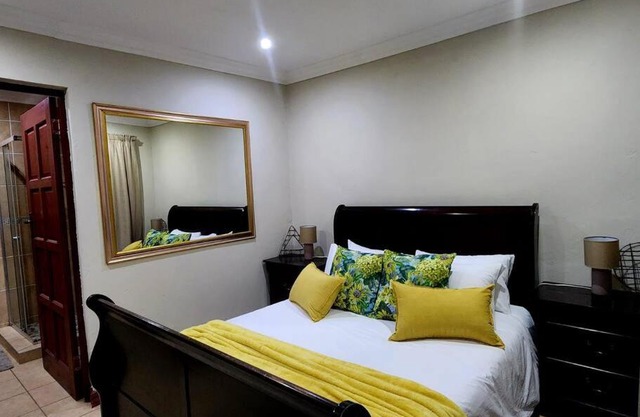 Lily Rest Garden Cottage