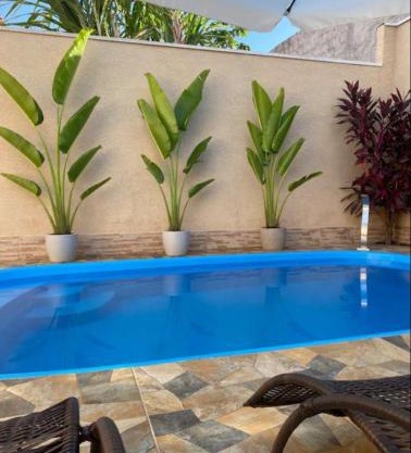 Linda casa em condominio