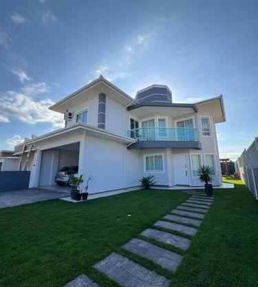 Linda Casa no Campeche próximo à praia