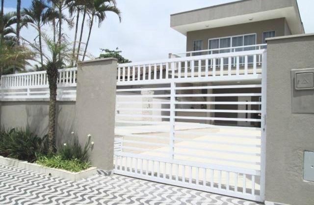 Linda Casa Pe na Areia