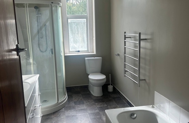 Lismore farm house. 4 bedroom farm house between ranfurly and naseby