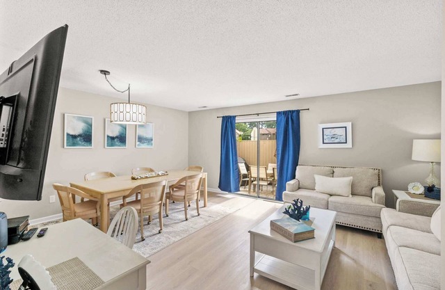 Little River Condo | Renovated + Near Beach