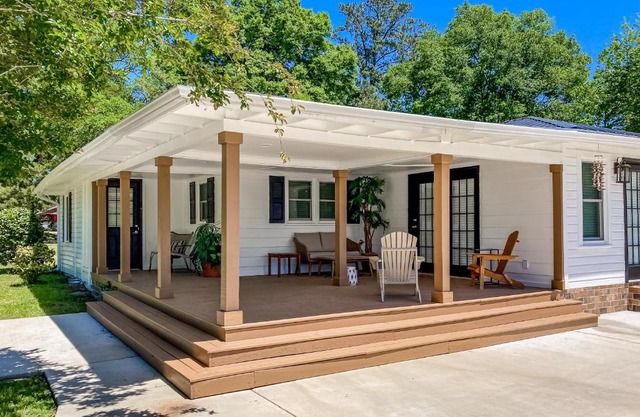 Little River Waterway Cottage Retreat