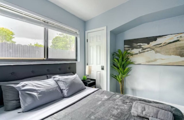 located in the Heart of Miami near Wynwood,midtown,downtown,midtown,coconutgrove