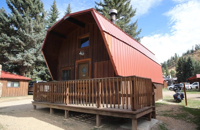 Located on our Private Fishing Pond