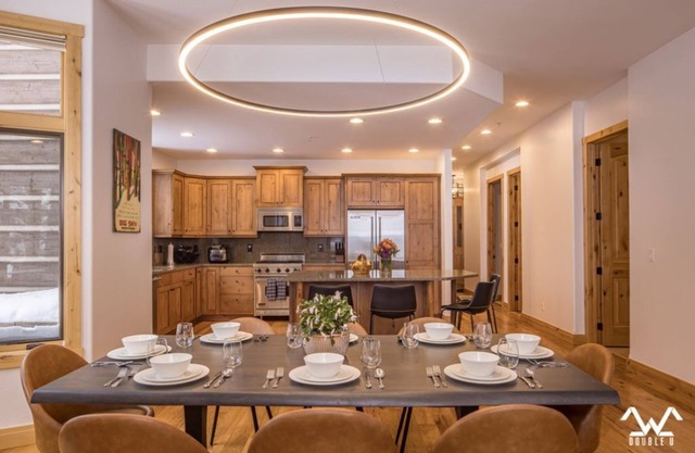 Location = Awesome! Plus a private Hot Tub!