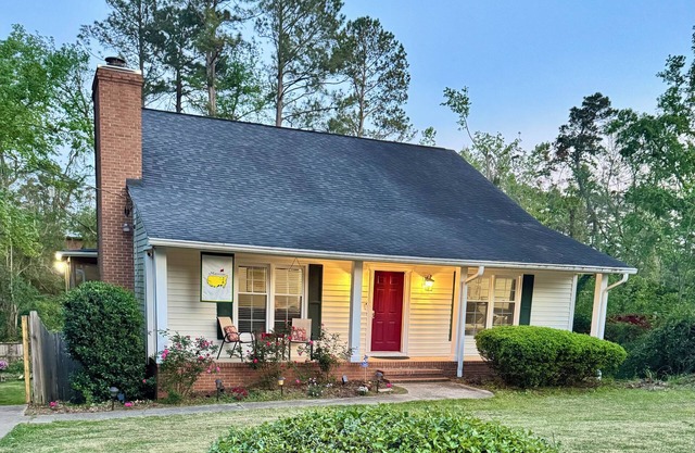 Location! Location! Location! Perfect for Master’s Week