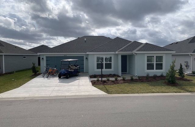 Location Location Location Village of Richmond New 3/2 with Golf Cart