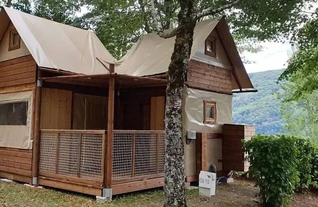 Lodge Comfort Adventure 25m2 (2 Schlafzimmer) 4 Personen