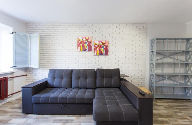 Loft Apartment near Botanical Garden