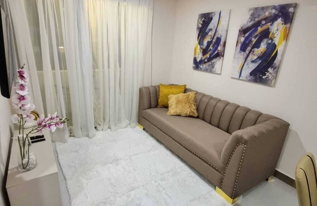 Loft chic in Cipreses- 2 bedroom apartment in Tegucigalpa with WiFi, AC