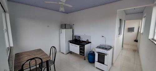 Loft Cs.2 a 30m da Praia. Wi-Fi, TV, Ar Cond.