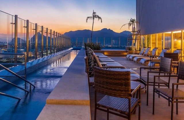 Loft in a sophisticated building