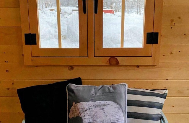 Loft Pine Cabin with Lake and Crown Land Access | Dog-Friendly