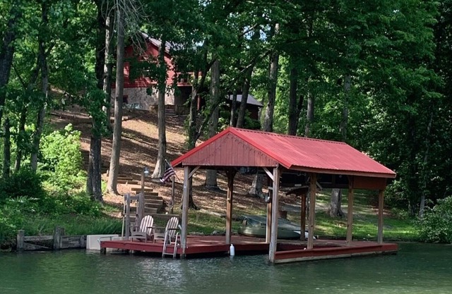 Log Cabin/Cottage on Watts Bar Lake