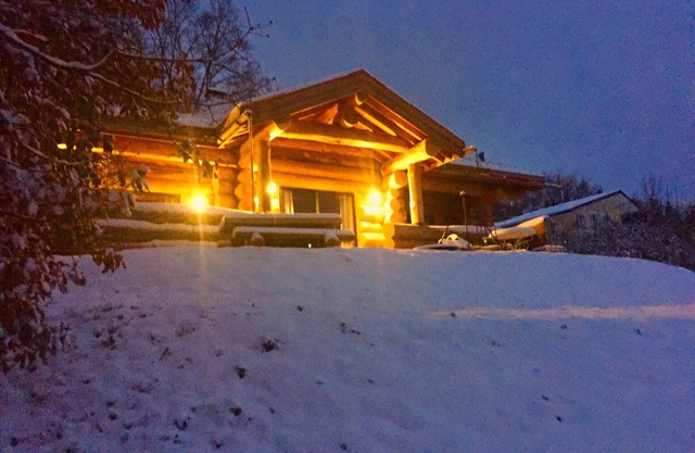 Log cabin exceptional located at the gates of Geneva