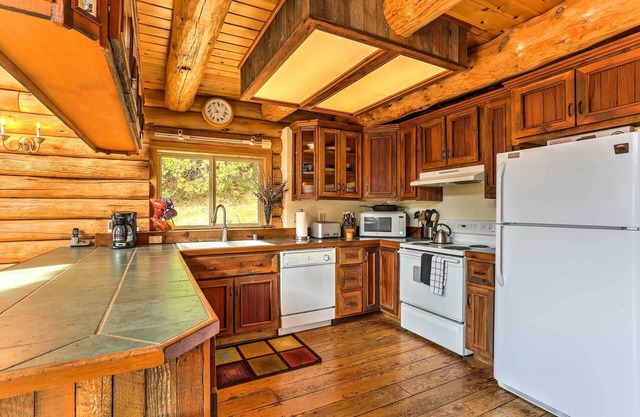 Log Home on 60 Private Acres By Mt Shasta Ski Park