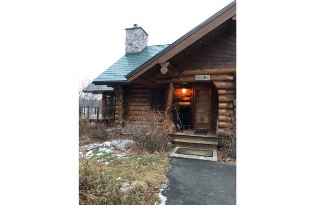 Log Home up nord at da Lake